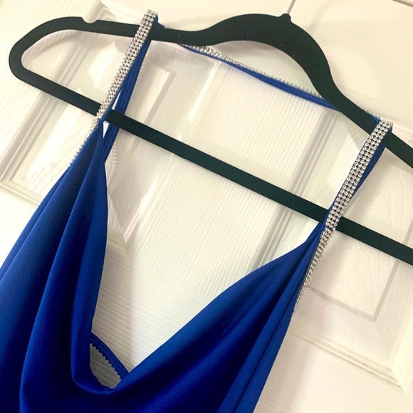 3/$20🍁FORMAL DRESS - Picture 3 of 9